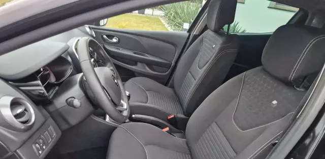 RENAULT Clio 1.2 16v (75 KM)