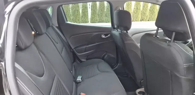 RENAULT Clio 1.2 16v (75 KM)