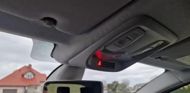 RENAULT Clio 1.2 16v (75 KM)