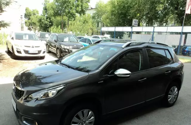 PEUGEOT 2008 