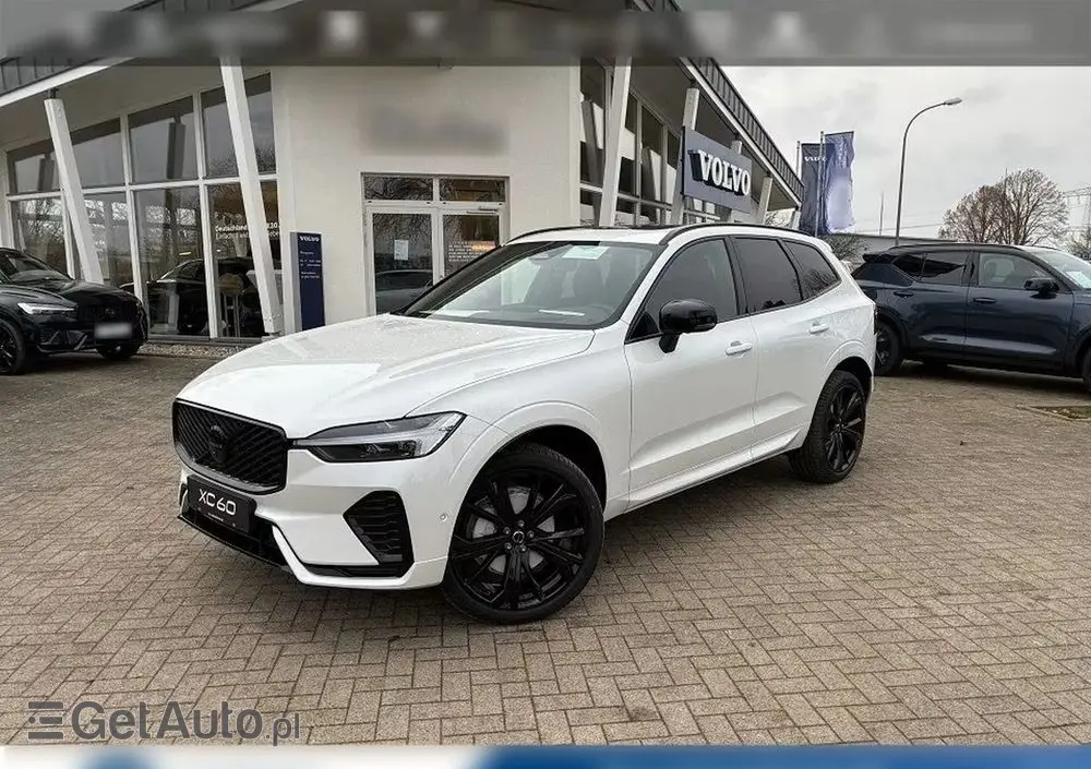 VOLVO XC 60 B5 B AWD Plus Black Edition