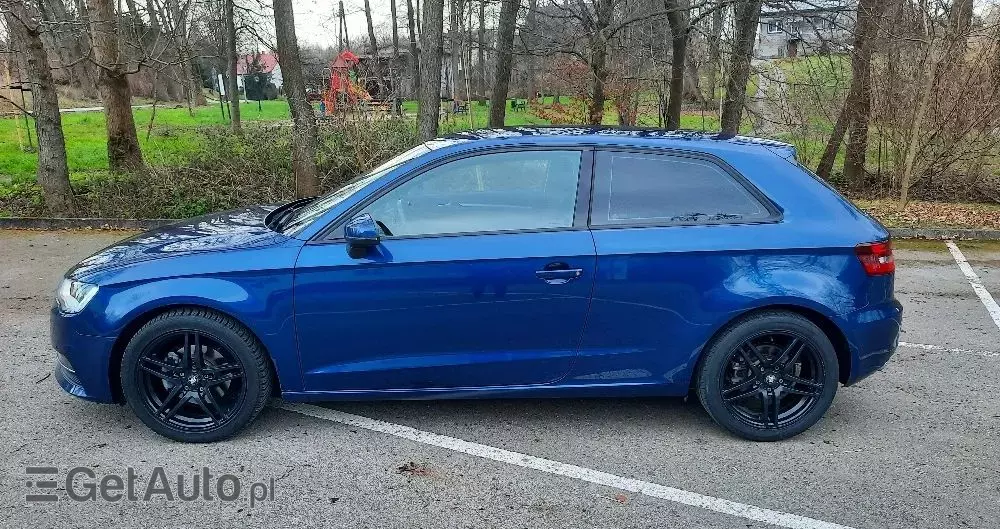 AUDI A3 2.0 TDI (clean diesel) S tronic Attraction