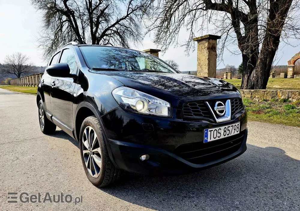 NISSAN Qashqai 2.0 Tekna Premium