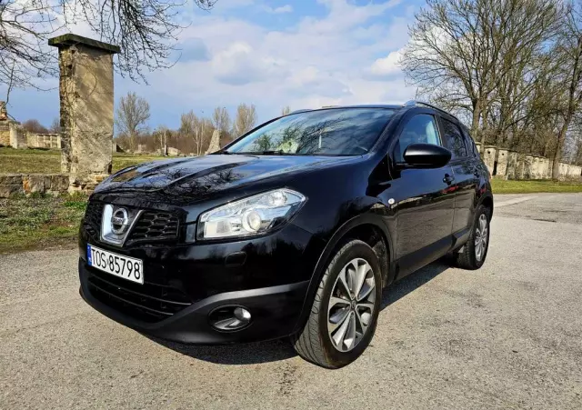 NISSAN Qashqai 2.0 Tekna Premium