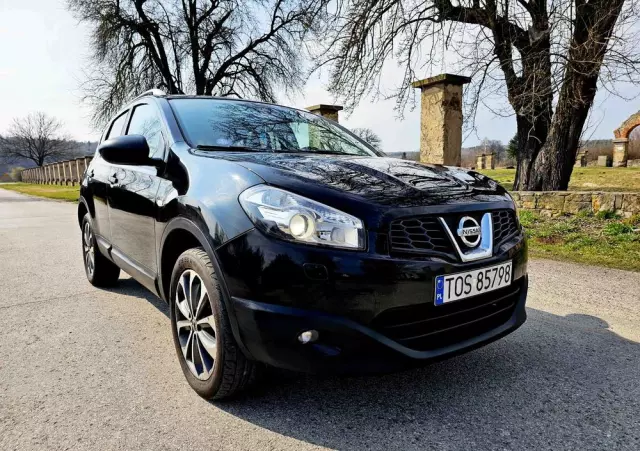 NISSAN Qashqai 2.0 Tekna Premium