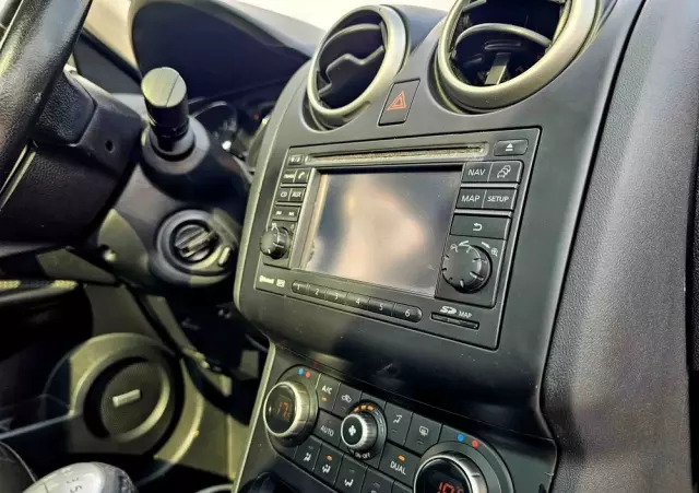 NISSAN Qashqai 2.0 Tekna Premium