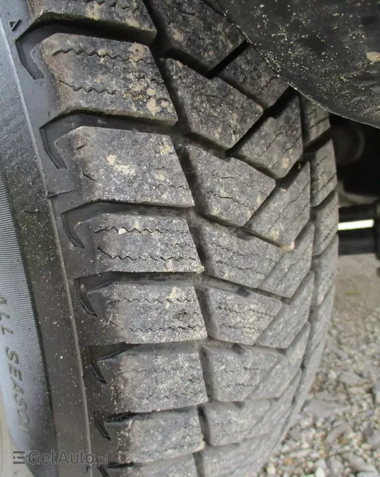 IVECO Daily 3.0 na bliźniaku 70C18 skrzynia, laweta, rama, HDS, 70-180 kiper 