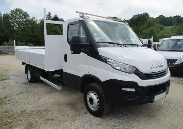 IVECO Daily 3.0 na bliźniaku 70C18 skrzynia, laweta, rama, HDS, 70-180 kiper 