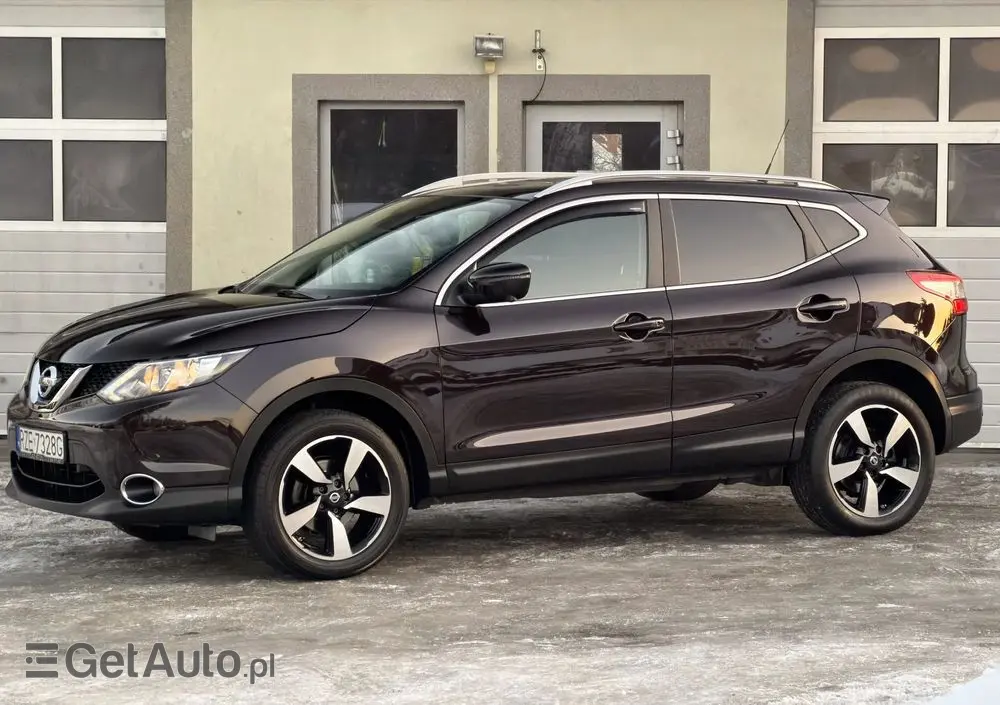NISSAN Qashqai 1.6 DIG-T Tekna