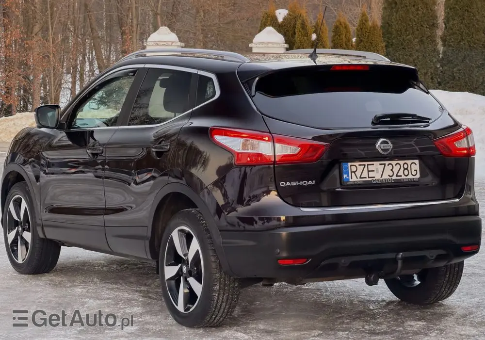 NISSAN Qashqai 1.6 DIG-T Tekna
