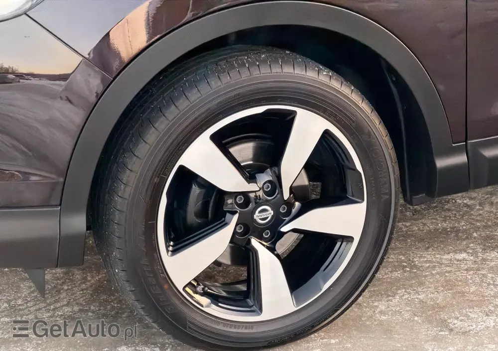 NISSAN Qashqai 1.6 DIG-T Tekna