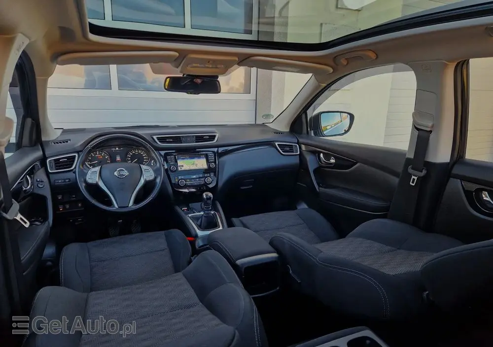 NISSAN Qashqai 1.6 DIG-T Tekna