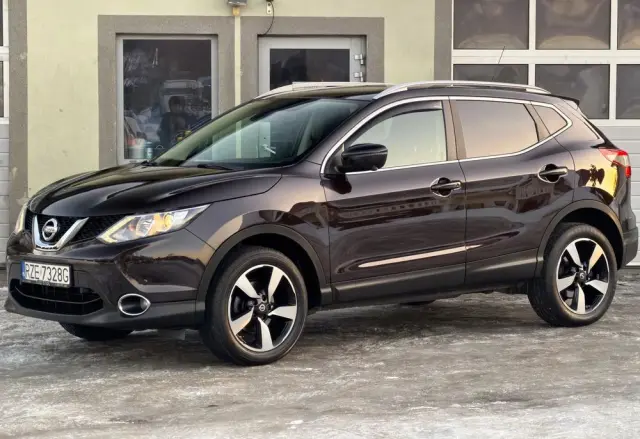 NISSAN Qashqai 1.6 DIG-T Tekna