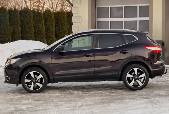 NISSAN Qashqai 1.6 DIG-T Tekna