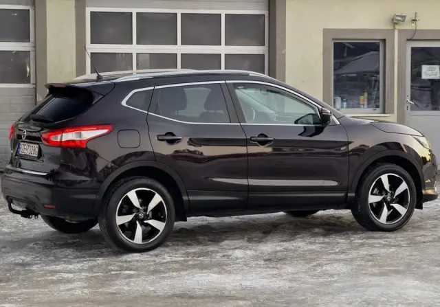 NISSAN Qashqai 1.6 DIG-T Tekna
