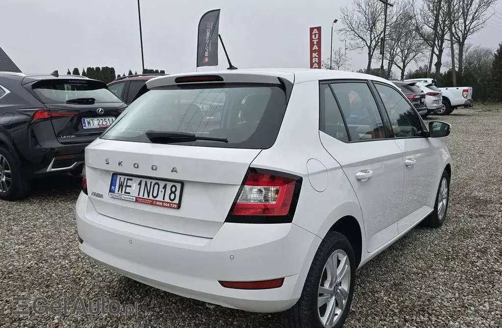 SKODA Fabia 