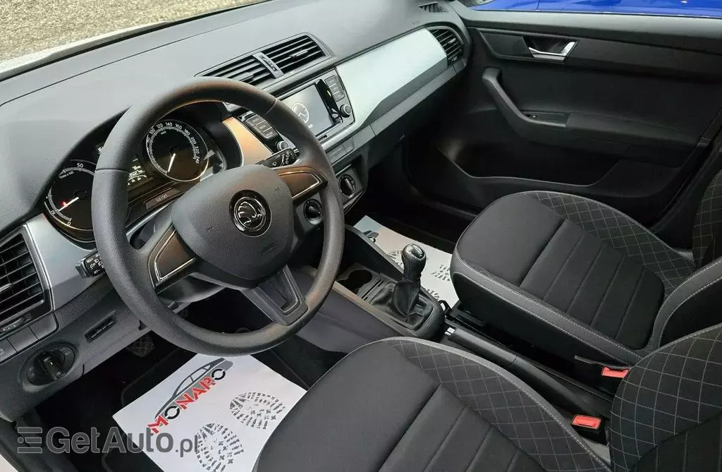 SKODA Fabia 