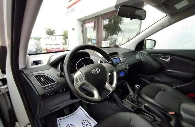 HYUNDAI Ix35 