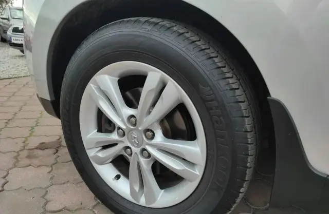 HYUNDAI Ix35 