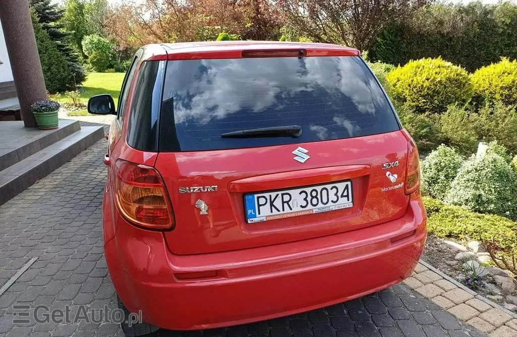 SUZUKI SX4 
