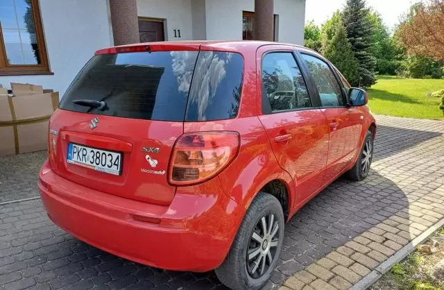 SUZUKI SX4 