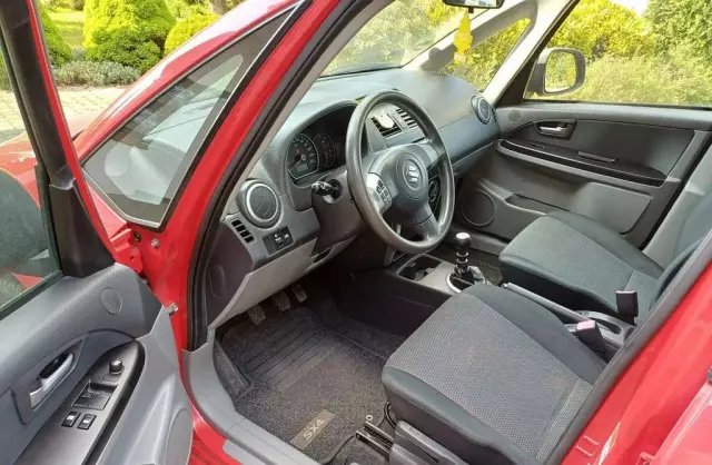SUZUKI SX4 