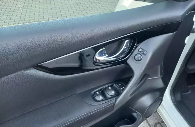 NISSAN Qashqai 1.3 DIG-T (158 KM) MHEV Xtronic