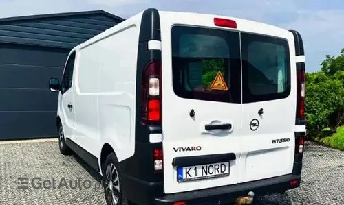 OPEL Vivaro 