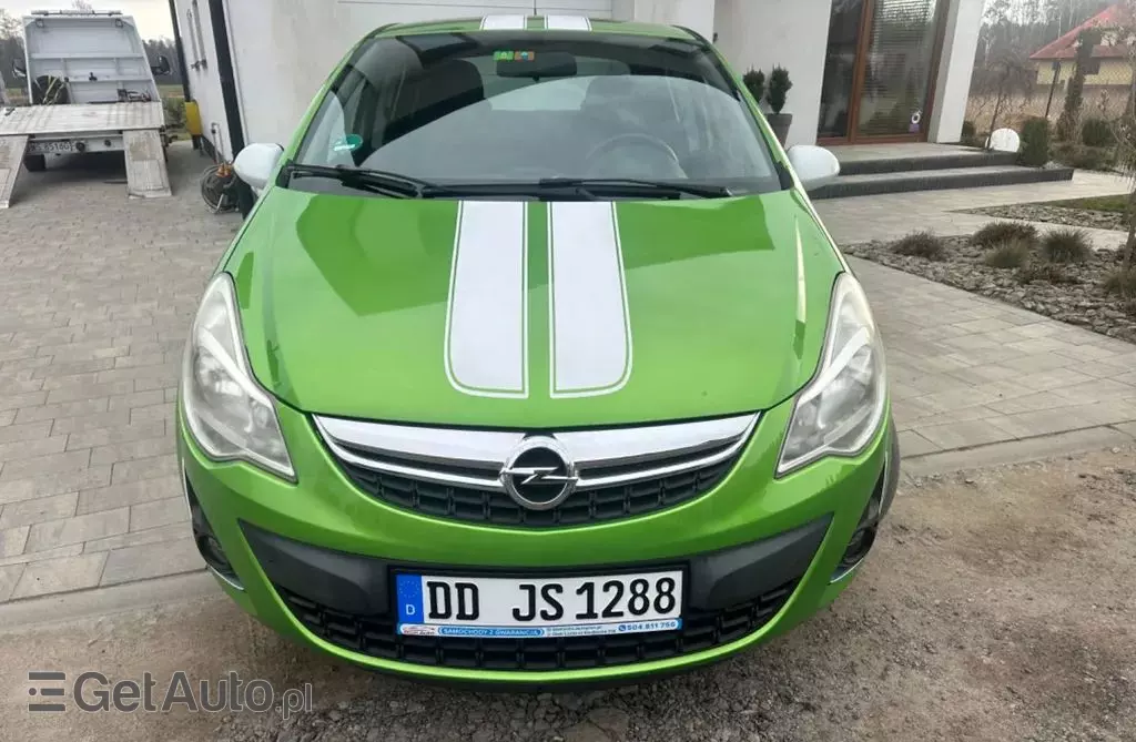 OPEL Corsa 