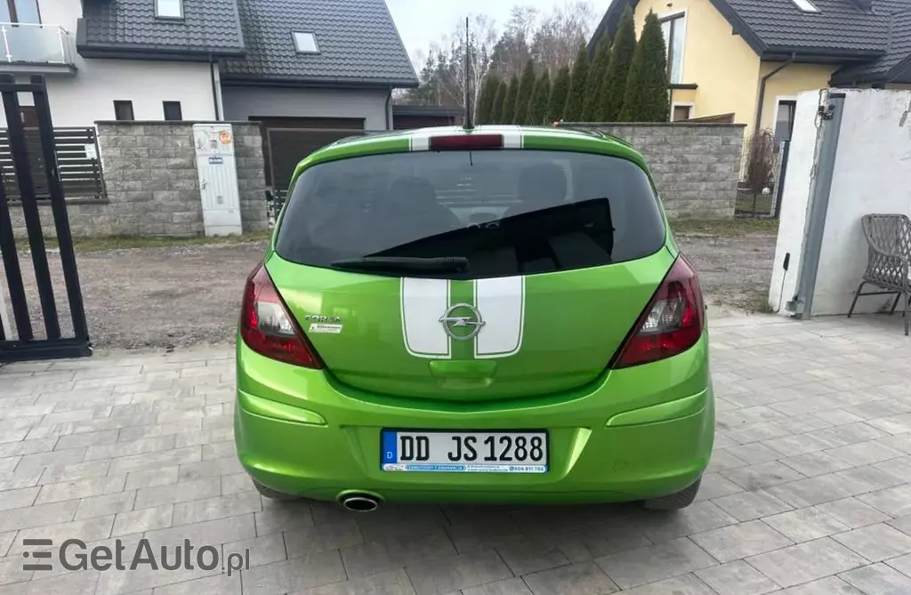 OPEL Corsa 