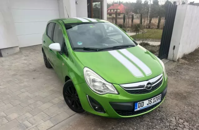 OPEL Corsa 