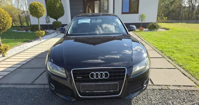 AUDI A5 Coupé 3.0 TDI DPF quattro S tronic