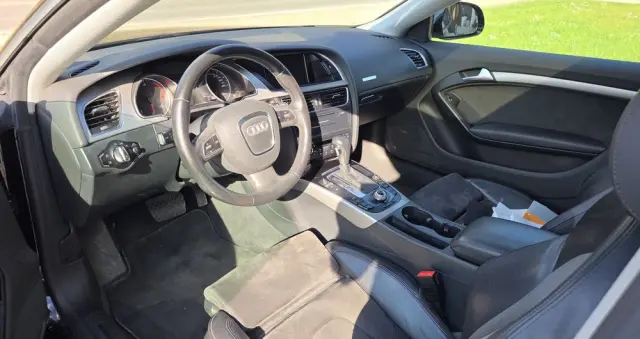 AUDI A5 Coupé 3.0 TDI DPF quattro S tronic