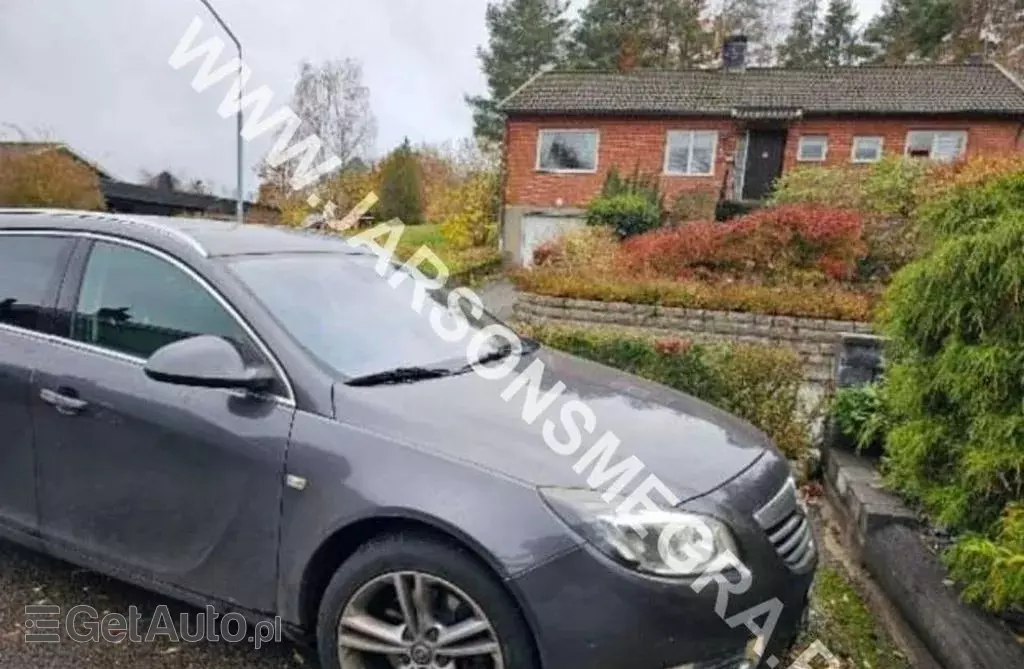 OPEL Insignia 