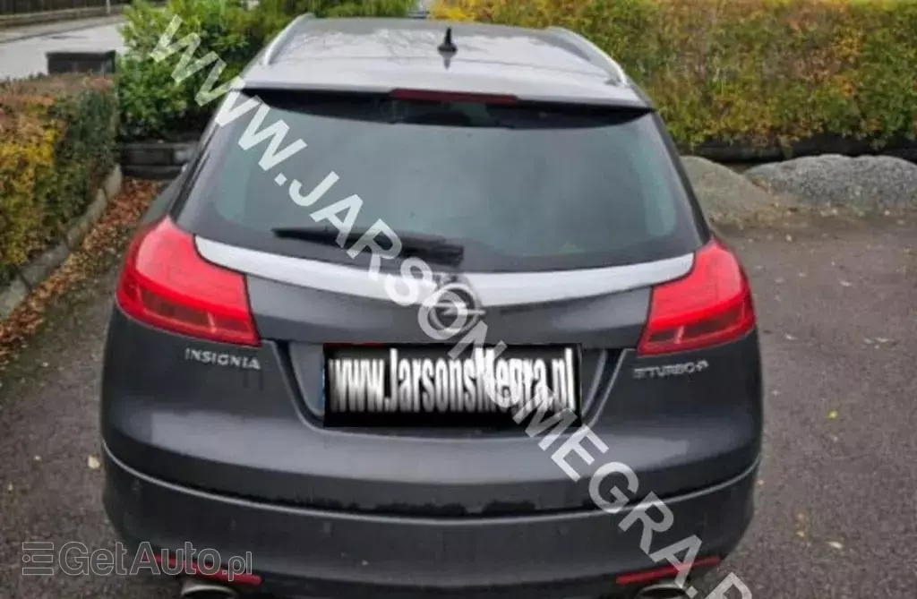 OPEL Insignia 