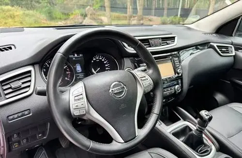 NISSAN Qashqai 2 
