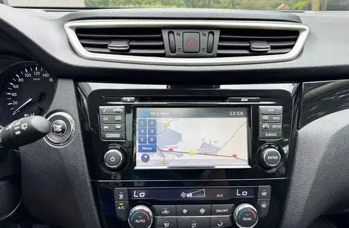 NISSAN Qashqai 2 
