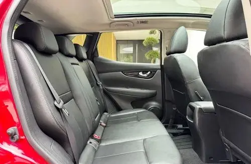 NISSAN Qashqai 2 