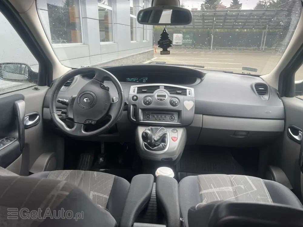 RENAULT Grand Scenic 