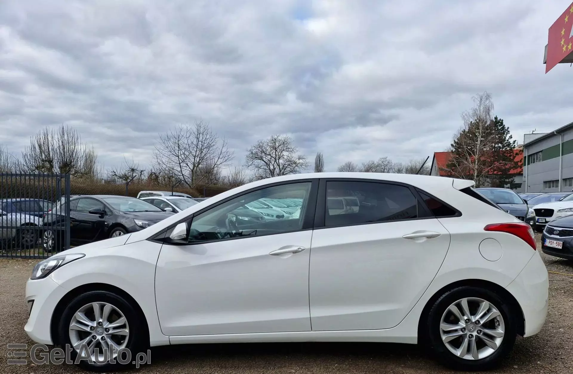 HYUNDAI I30 1.4 (100 KM) blue