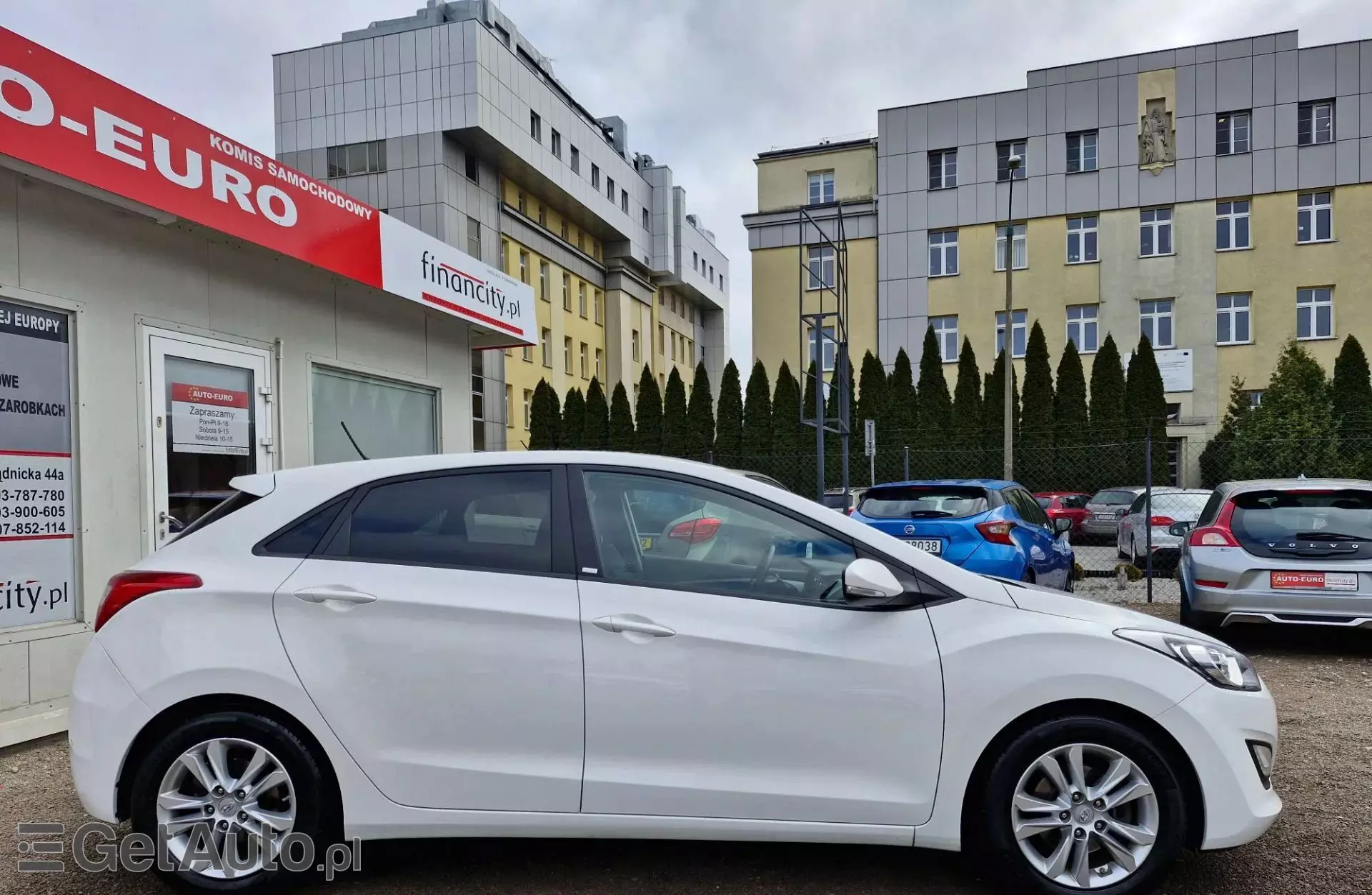 HYUNDAI I30 1.4 (100 KM) blue
