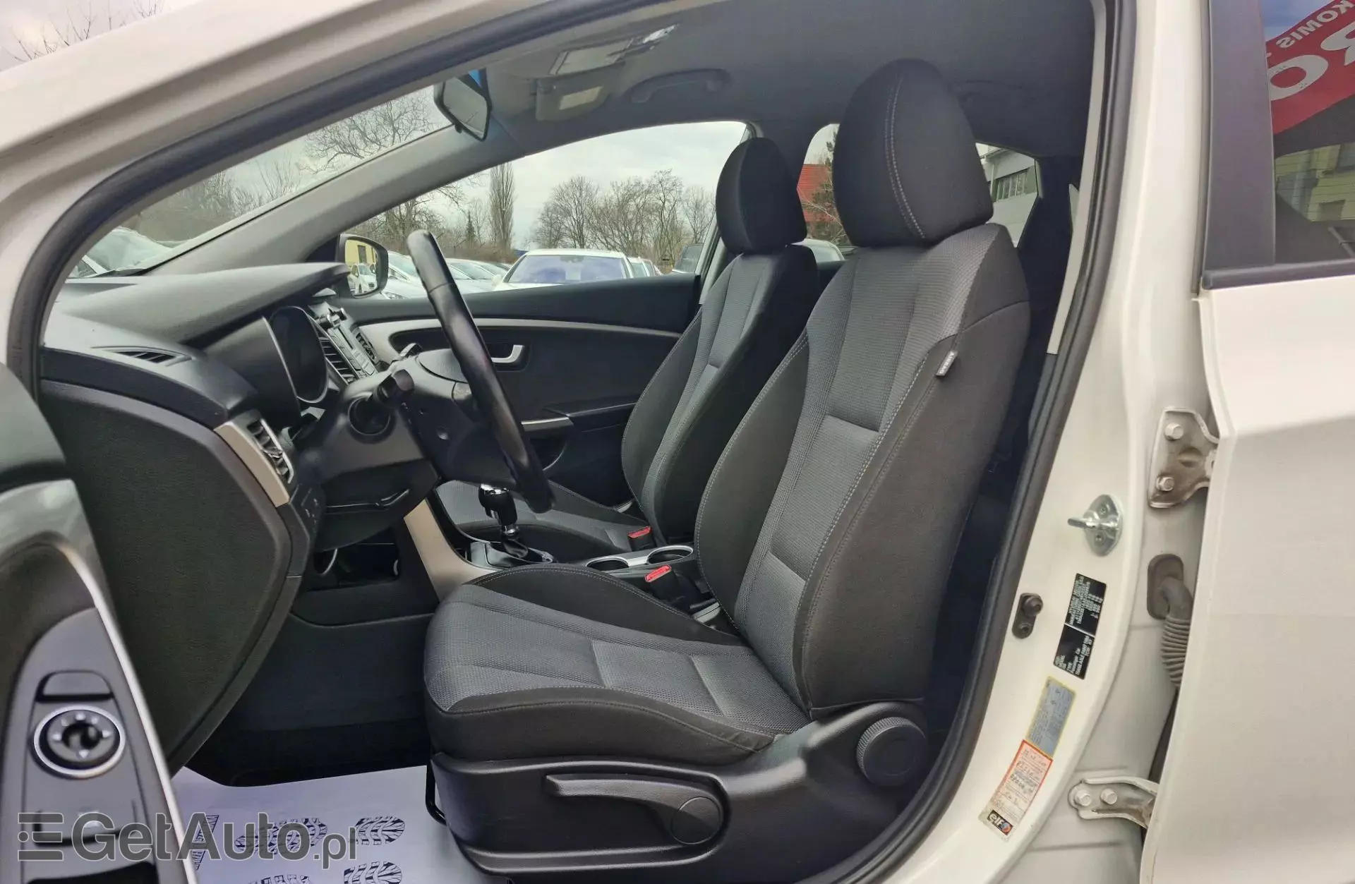 HYUNDAI I30 1.4 (100 KM) blue