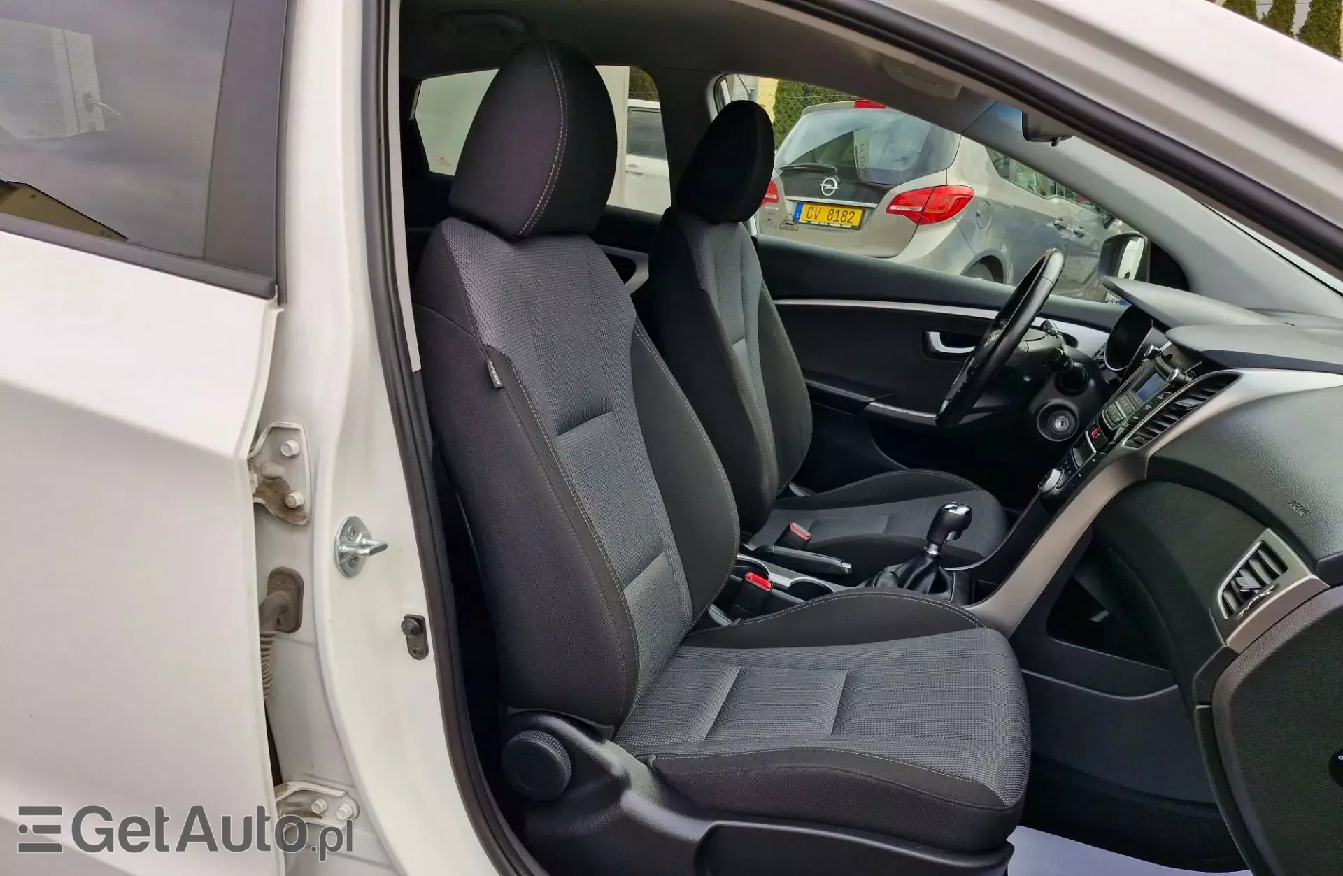 HYUNDAI I30 1.4 (100 KM) blue