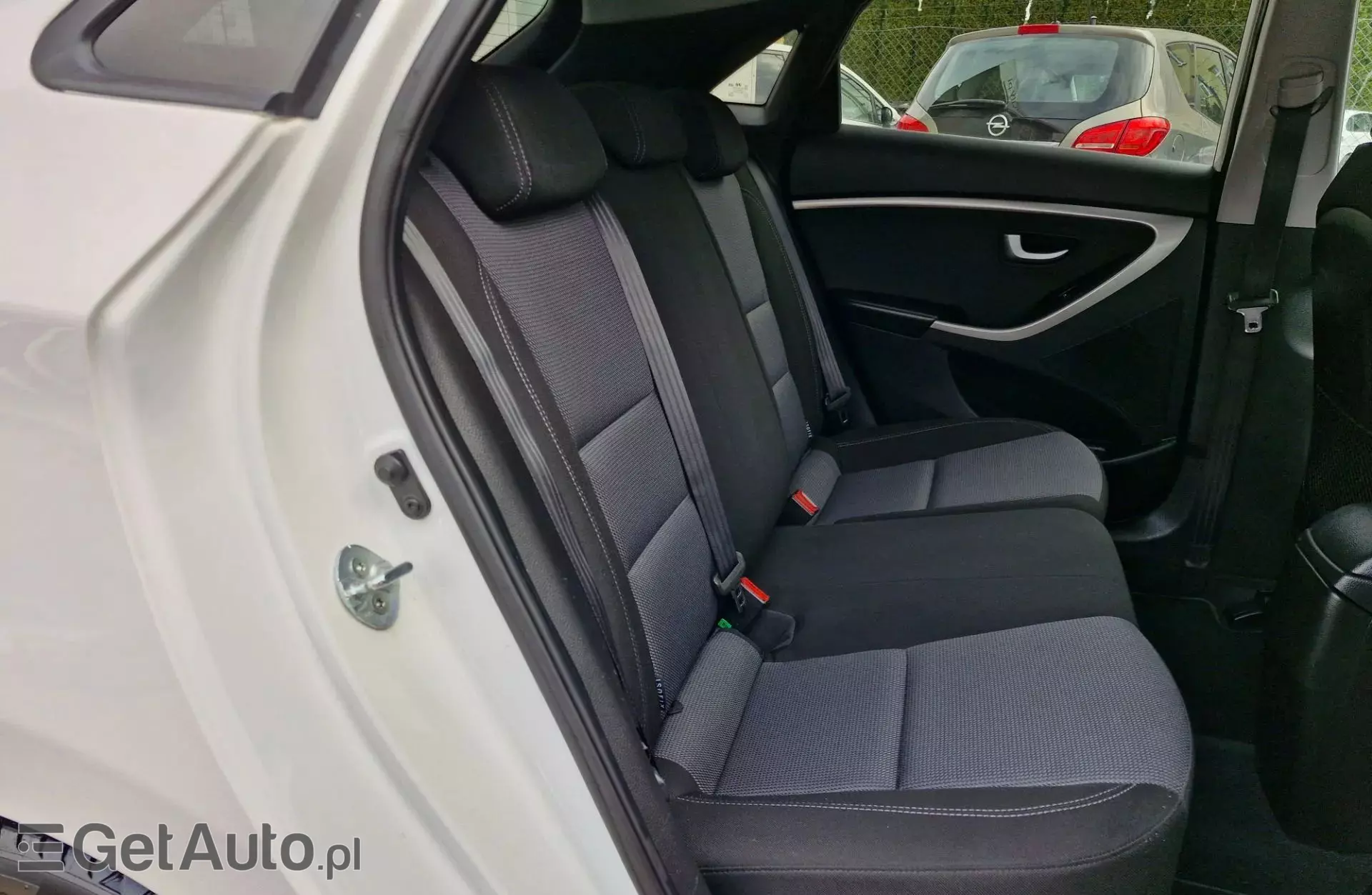 HYUNDAI I30 1.4 (100 KM) blue