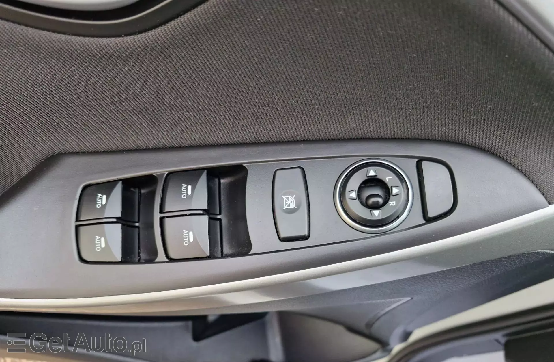 HYUNDAI I30 1.4 (100 KM) blue