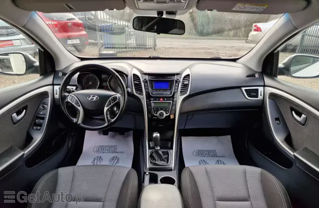 HYUNDAI I30 1.4 (100 KM) blue