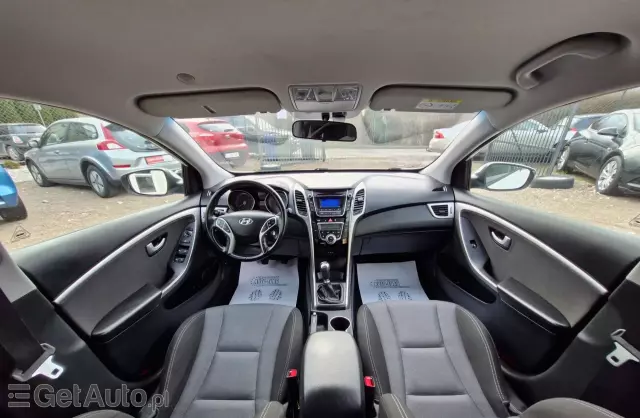 HYUNDAI I30 1.4 (100 KM) blue