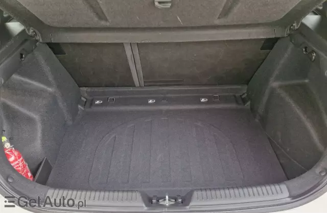 HYUNDAI I30 1.4 (100 KM) blue