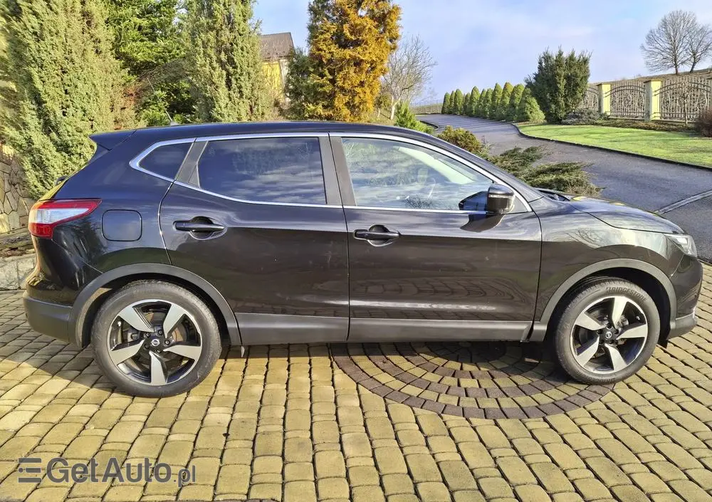 NISSAN Qashqai 1.5 dCi Tekna