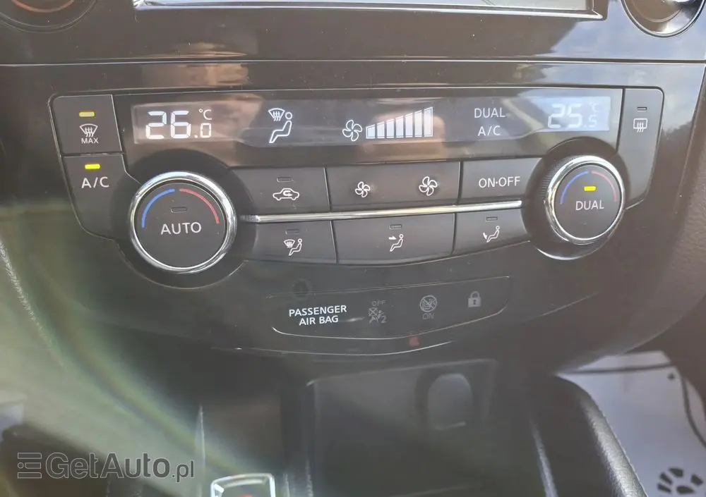 NISSAN Qashqai 1.5 dCi Tekna